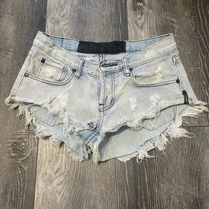 One teaspoon shorts